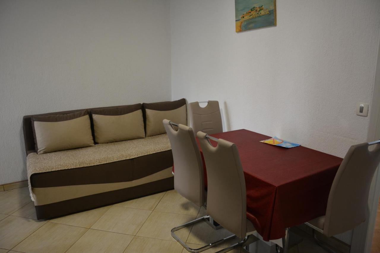 Apartments Djedovic 2 Petrovac Exterior foto